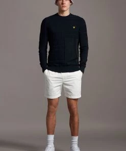 Lyle & Scott Glitch Pattern Crew Neck Jumper -Lyle & Scott Outlet | Sale unnamed file 1411 scaled