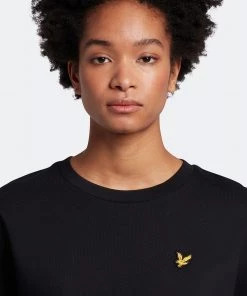 Lyle & Scott Oversized Black Sweatshirt -Lyle & Scott Outlet | Sale unnamed file 1511 scaled