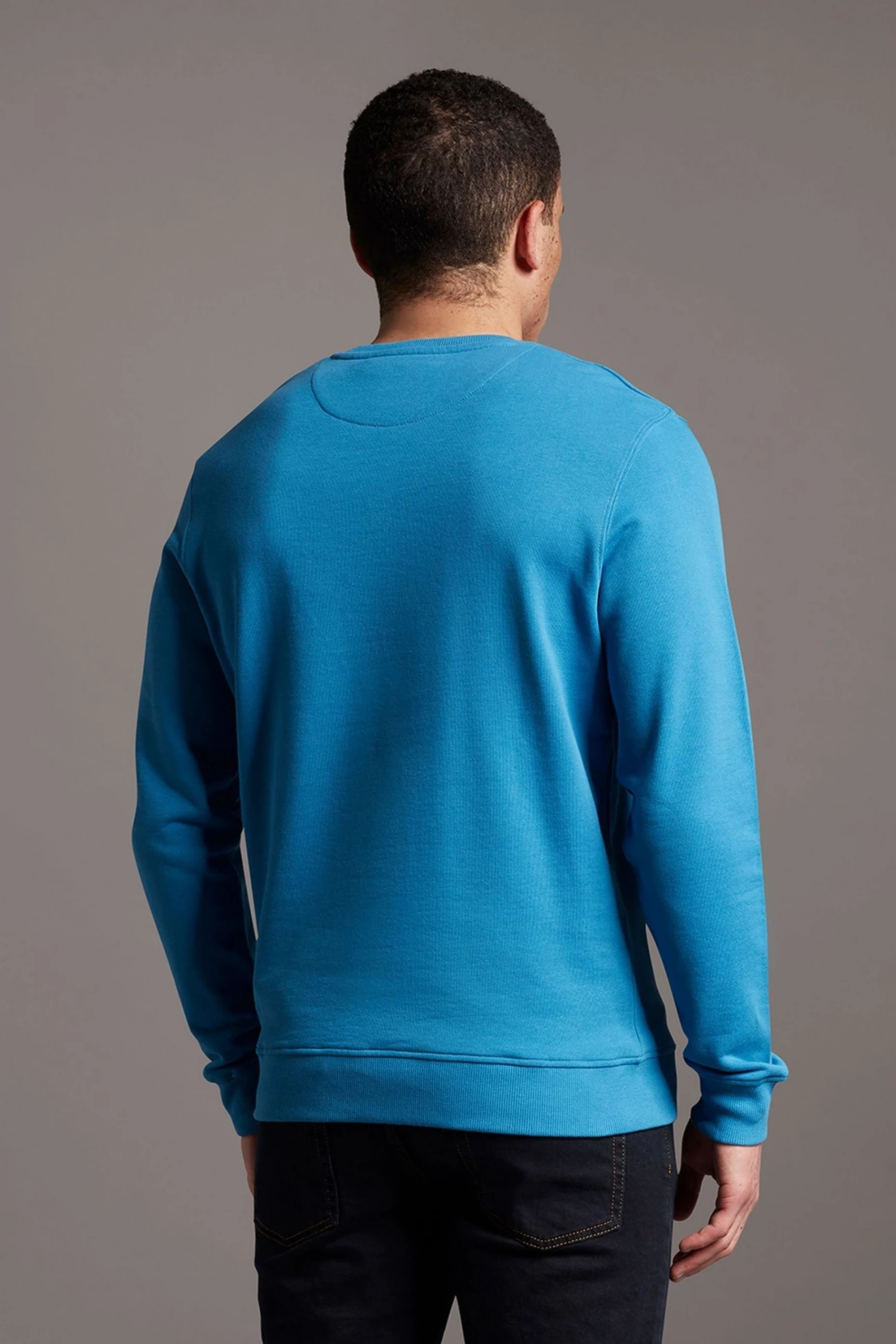 Lyle & Scott Blue Crew Neck Sweatshirt 2 Lyle & Scott Blue Crew Neck Sweatshirt - Image 2
