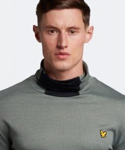 Lyle & Scott Green Summer Snood Midlayer Sweat Top -Lyle & Scott Outlet | Sale unnamed file 1568 scaled