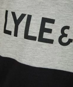 Lyle & Scott Black Steven Loungewear Set -Lyle & Scott Outlet | Sale unnamed file 1704 scaled