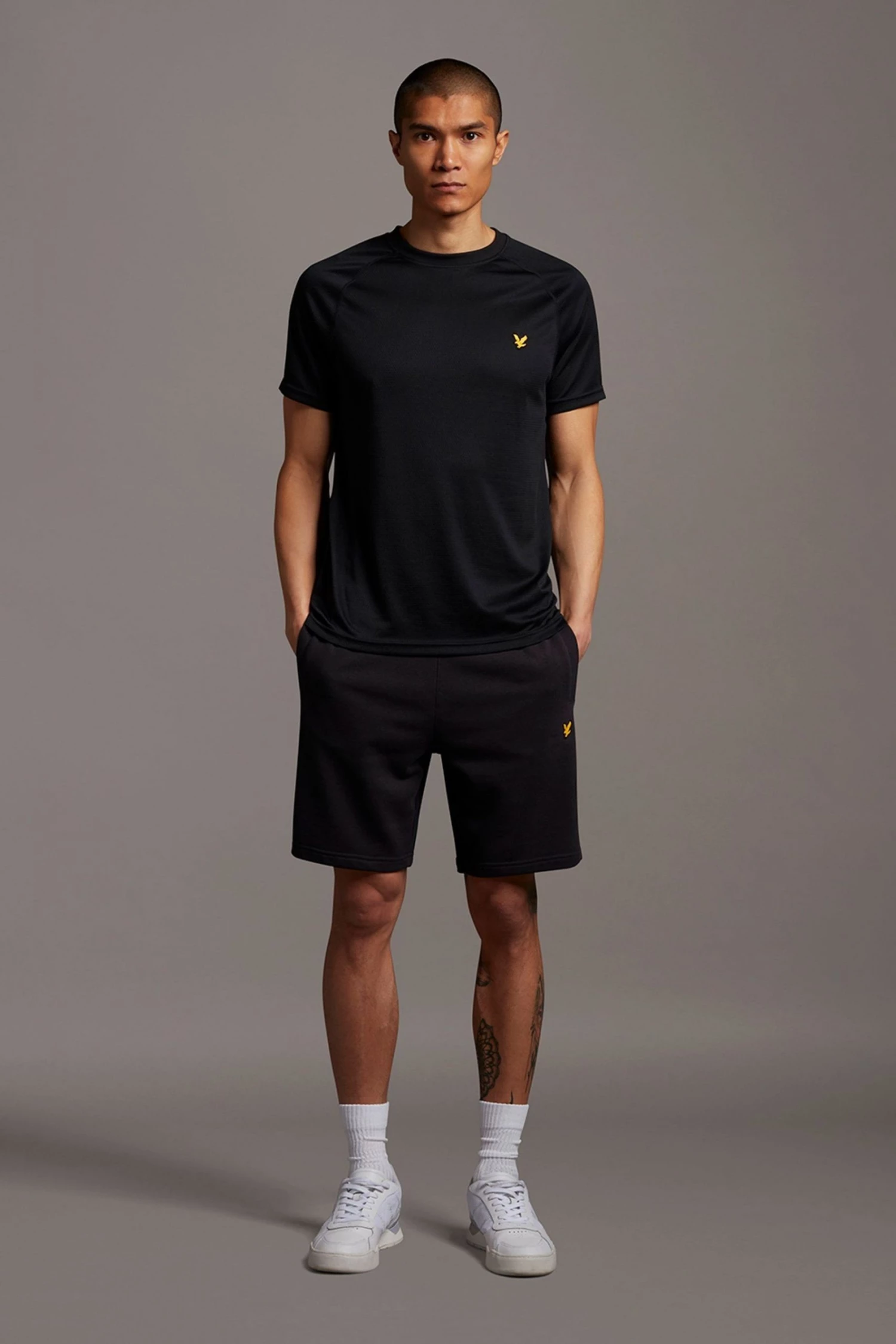 Lyle & Scott Black Sweat Shorts With Contrast 3 Lyle & Scott Black Sweat Shorts With Contrast - Image 3