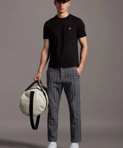 Lyle & Scott Organic Crew-Neck T-Shirt Navy 23 Lyle & Scott Organic Crew-Neck T-Shirt Navy -Lyle & Scott Outlet | Sale unnamed file 28 scaled