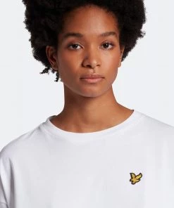 Lyle & Scott Oversized White T-Shirt -Lyle & Scott Outlet | Sale unnamed file 339 scaled