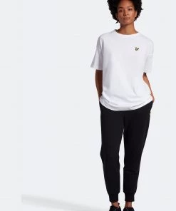 Lyle & Scott Oversized White T-Shirt -Lyle & Scott Outlet | Sale unnamed file 340 scaled