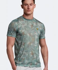 Lyle & Scott Green Hiker T-Shirt
