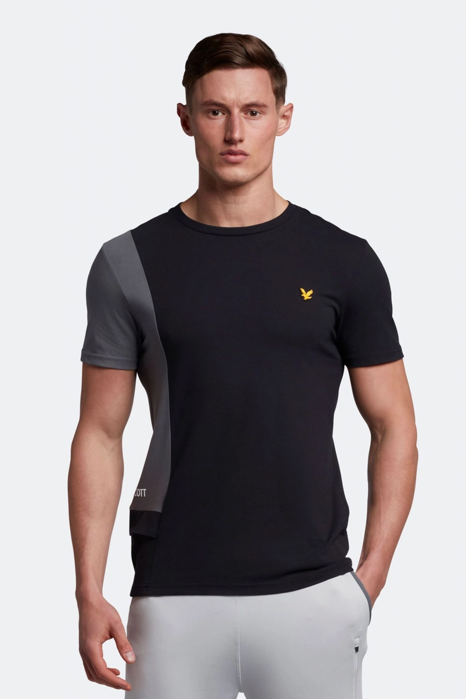 Lyle & Scott Black Colourblock Pocket T-Shirt 1 Lyle & Scott Black Colourblock Pocket T-Shirt