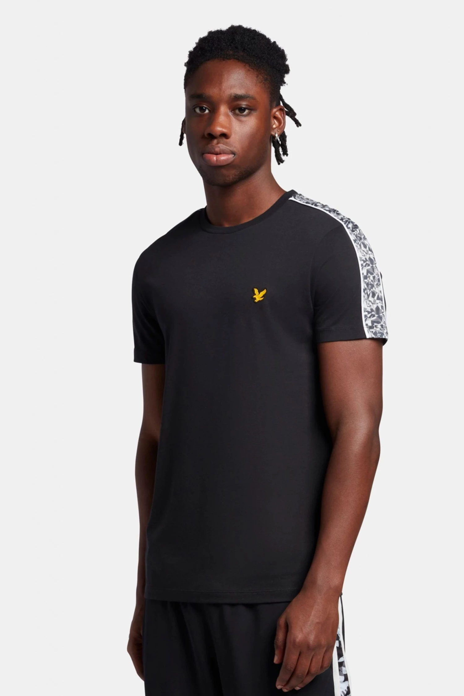 Lyle & Scott Black Flyer T-Shirt 1 Lyle & Scott Black Flyer T-Shirt