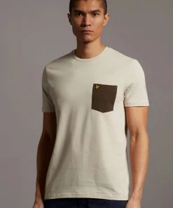 Lyle & Scott Green Contrast Pocket T-Shirt
