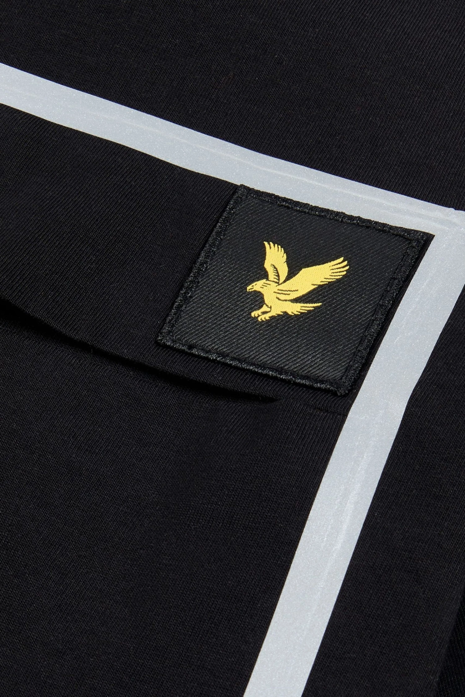 Lyle & Scott Black Heat Sealed Pocket T-Shirt 3 Lyle & Scott Black Heat Sealed Pocket T-Shirt - Image 3